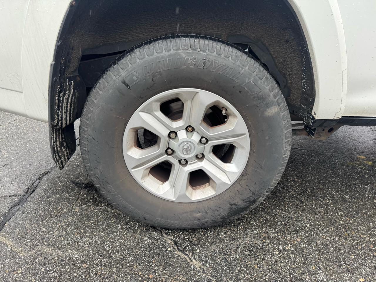 Toyota 4Runner 4WD 4dr V6 SR5 Sport (Natl) 2015