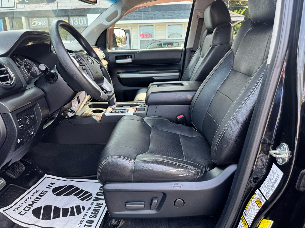 Toyota Tundra 4WD Truck CrewMax 5.7L V8 6-Spd AT SR5 (Natl) 2014