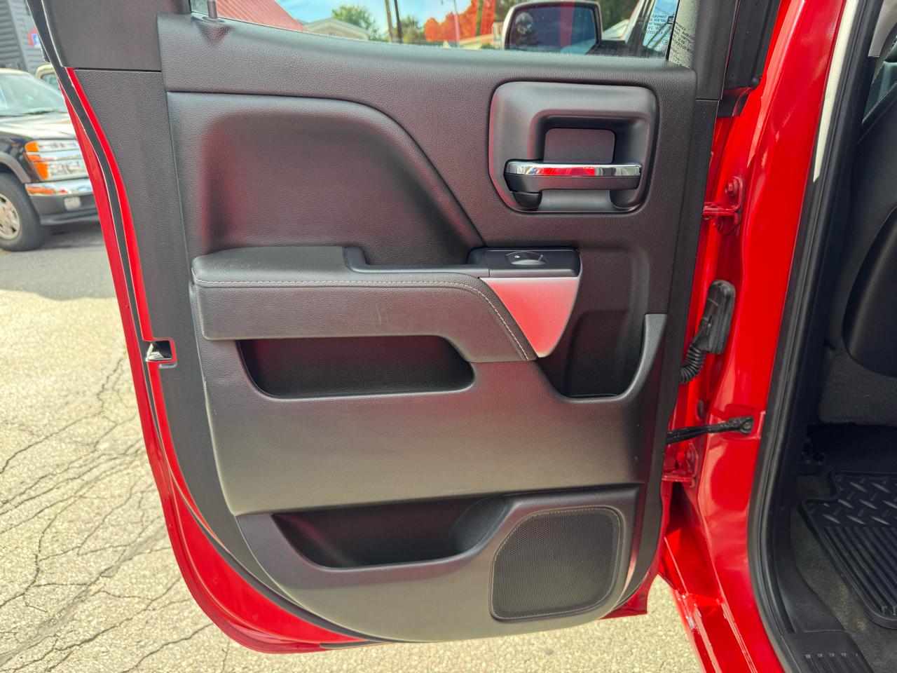 Chevrolet Silverado 1500 4WD Double Cab 143.5" LT w/2LT 2015