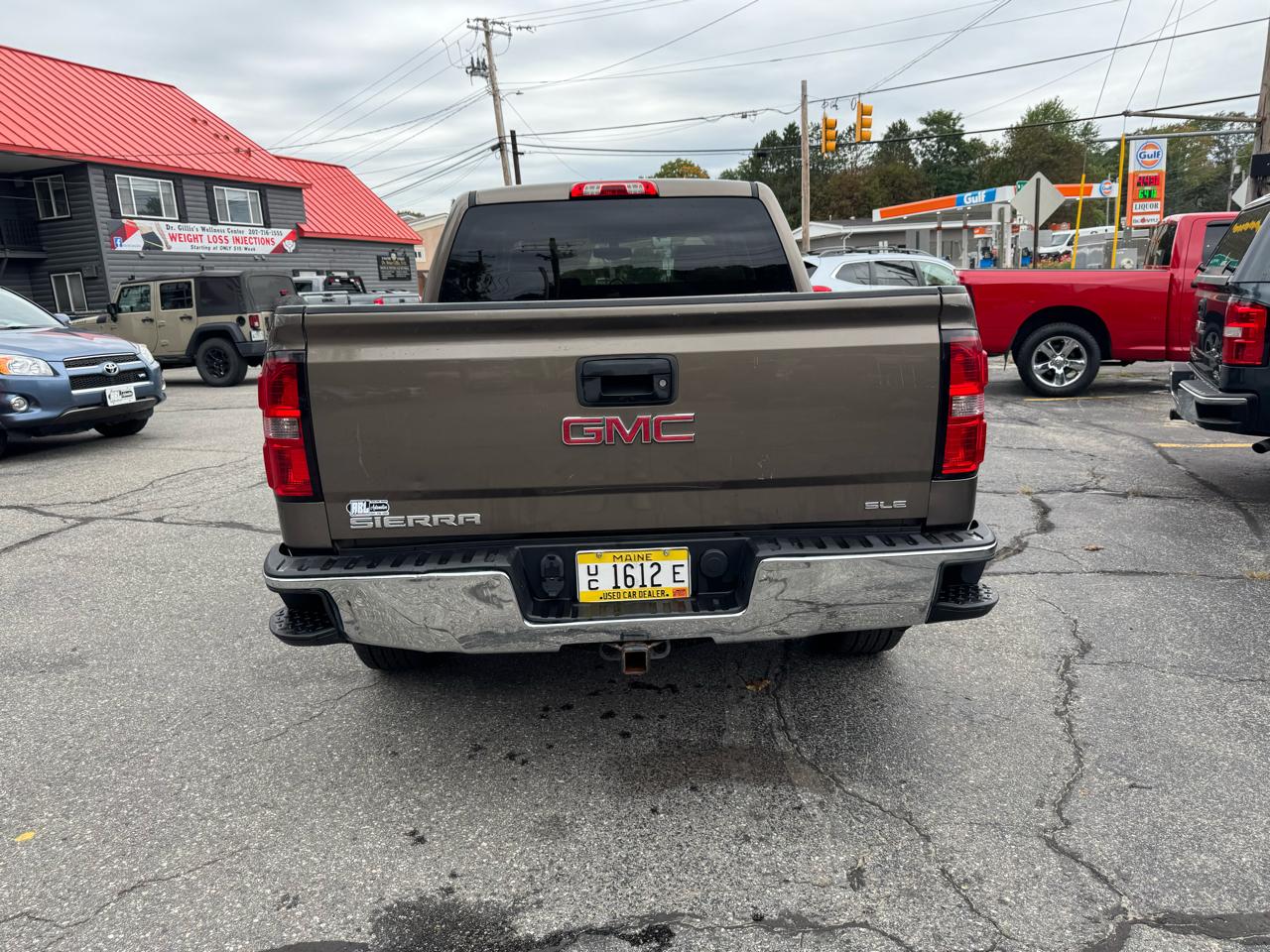 GMC Sierra 1500 4WD Crew Cab 143.5" SLE 2015