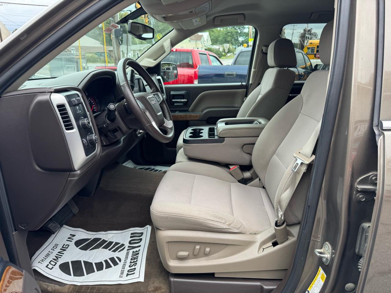 GMC Sierra 1500 4WD Crew Cab 143.5" SLE 2015
