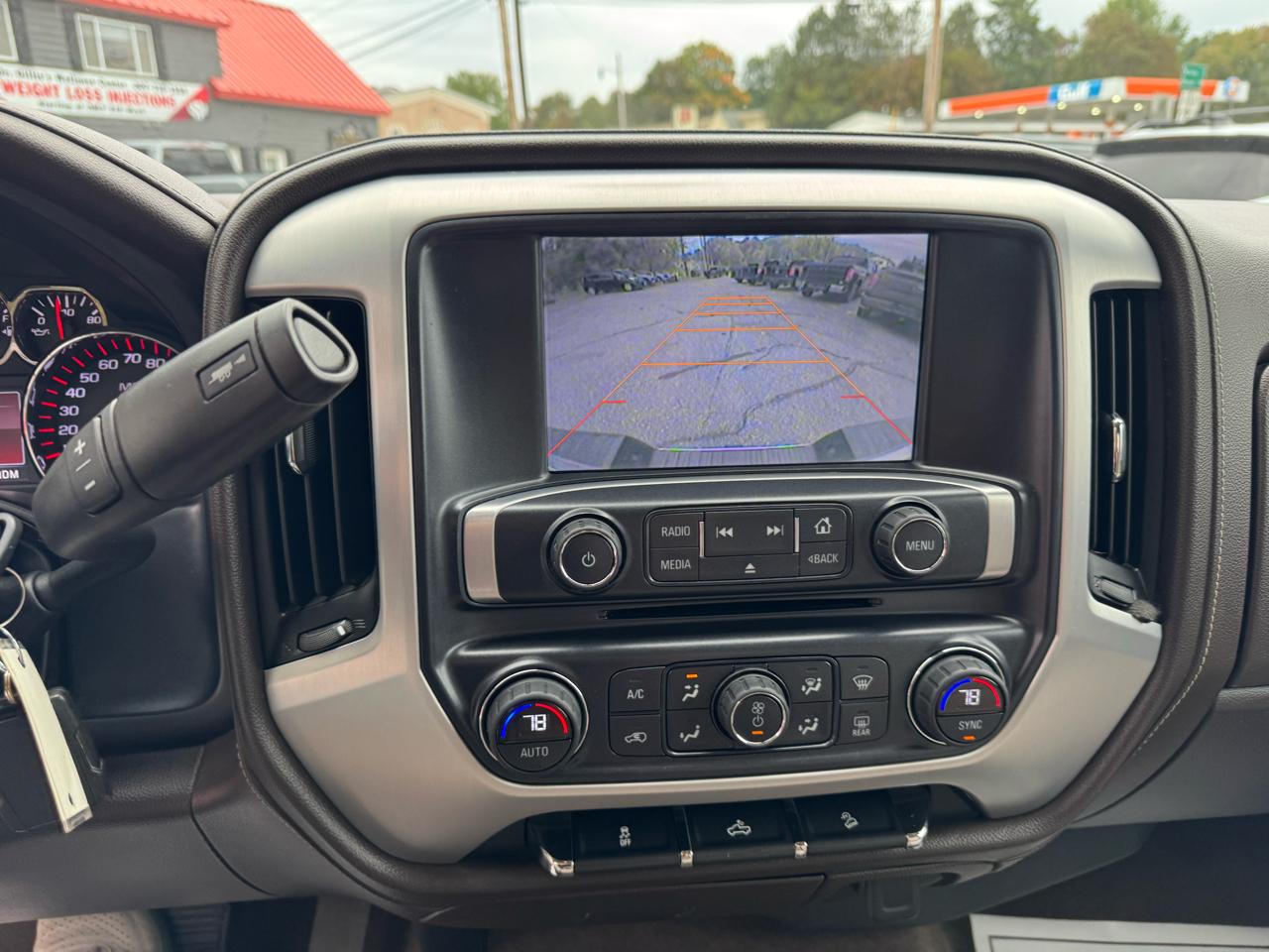 GMC Sierra 1500 4WD Crew Cab 143.5" SLE 2015
