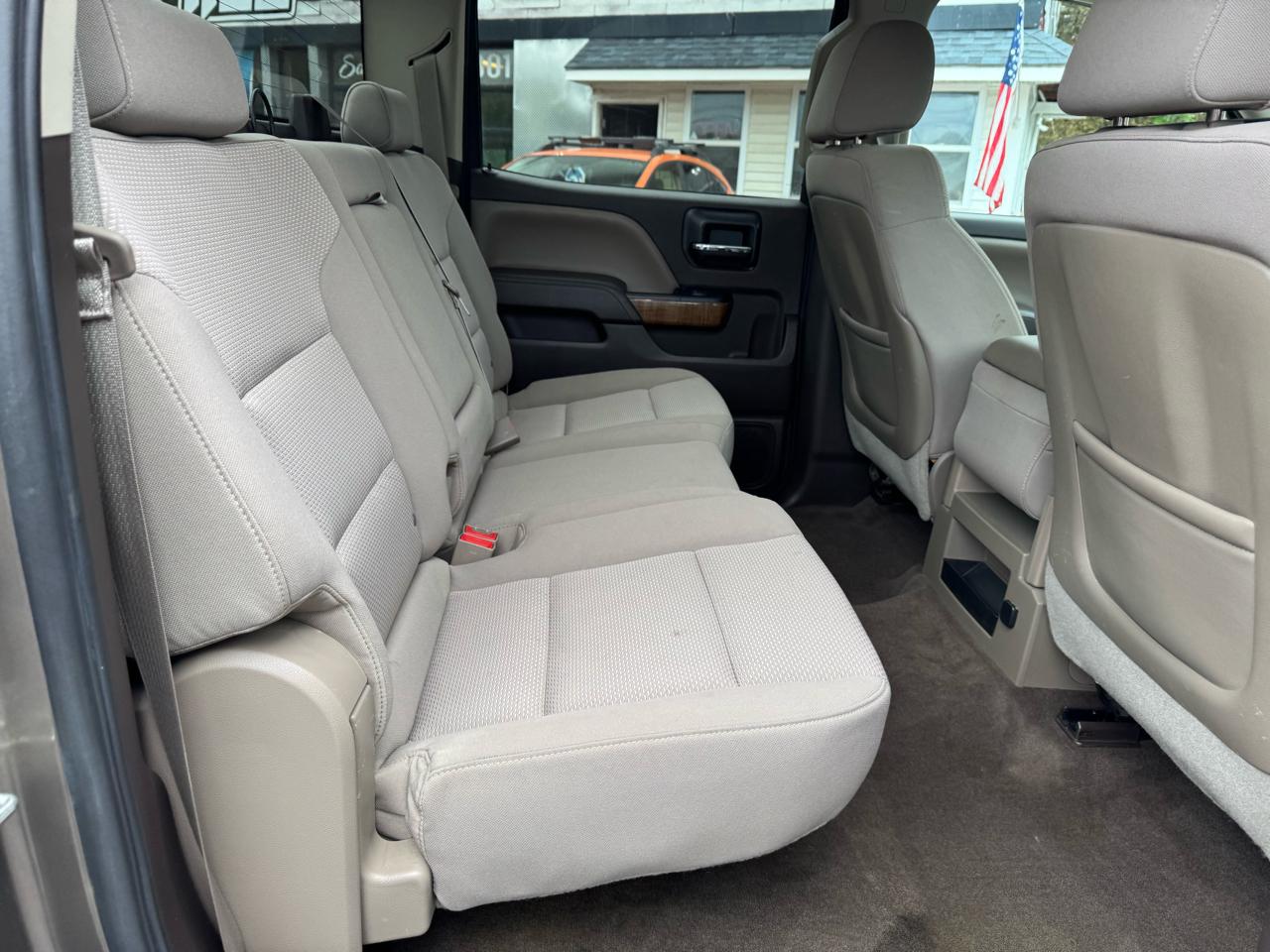 GMC Sierra 1500 4WD Crew Cab 143.5" SLE 2015
