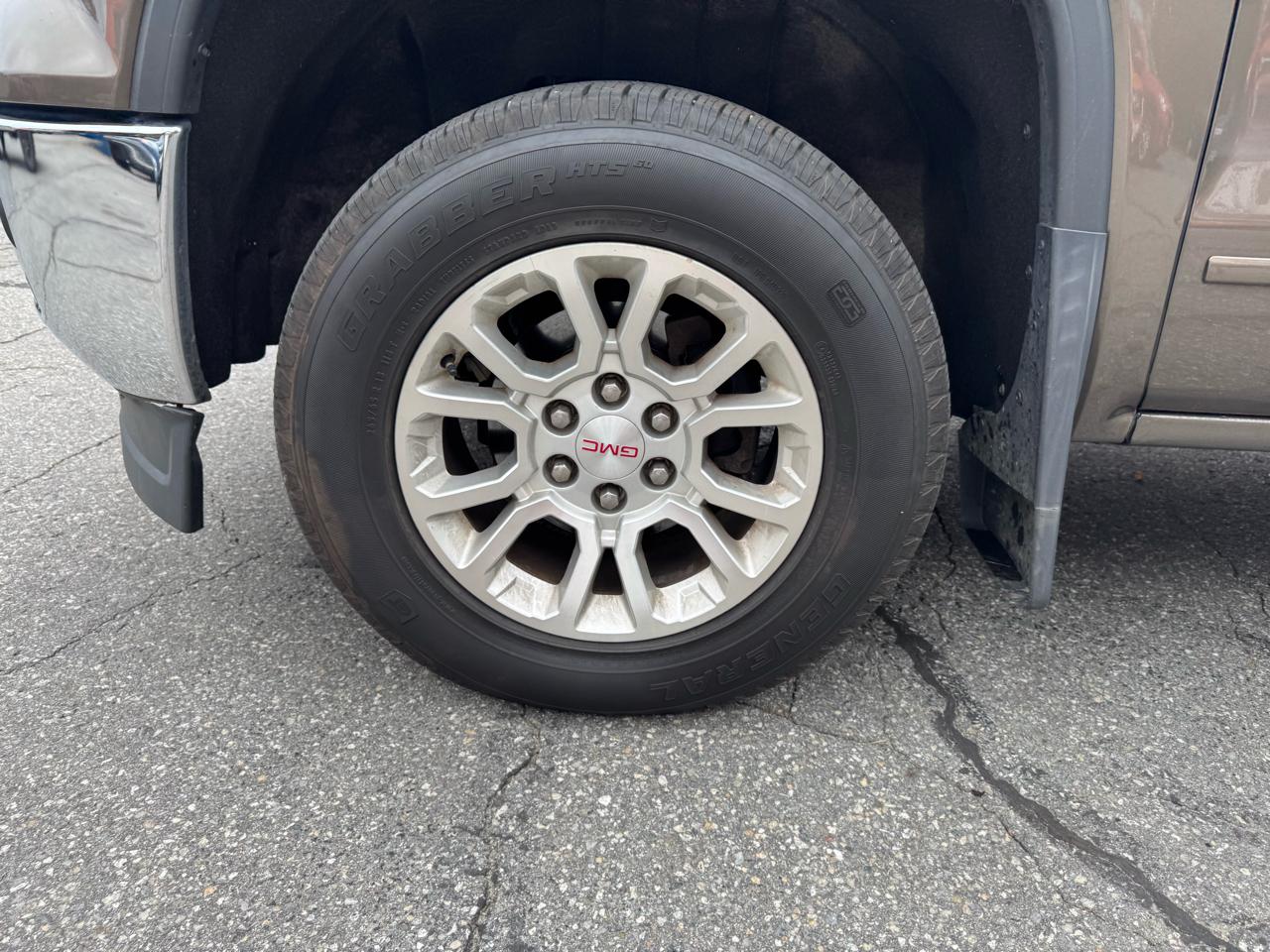 GMC Sierra 1500 4WD Crew Cab 143.5" SLE 2015