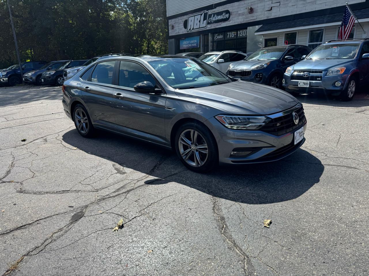 Volkswagen Jetta R-Line Auto w/SULEV 2020