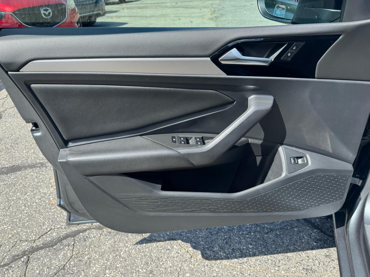 Volkswagen Jetta R-Line Auto w/SULEV 2020