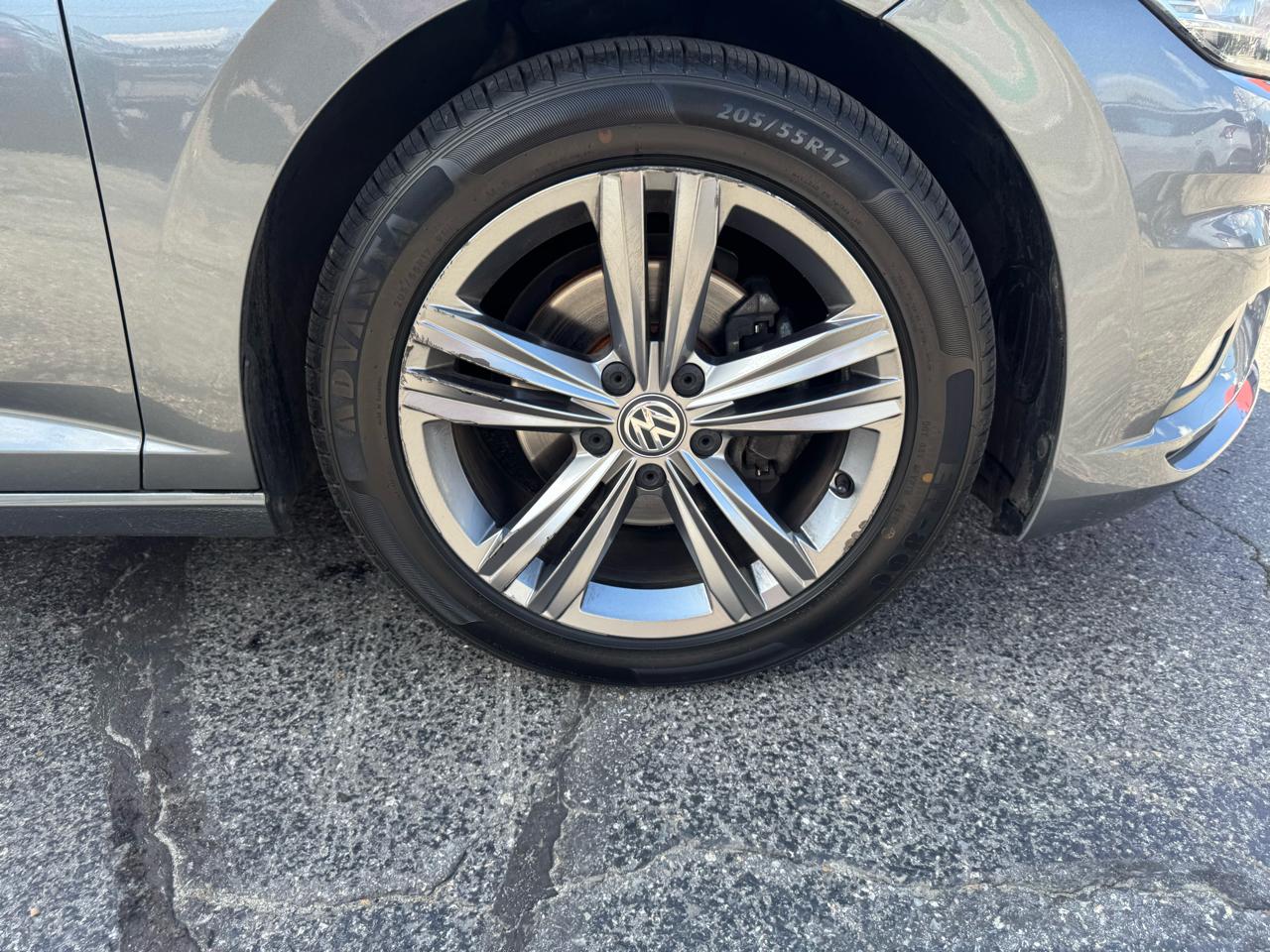 Volkswagen Jetta R-Line Auto w/SULEV 2020