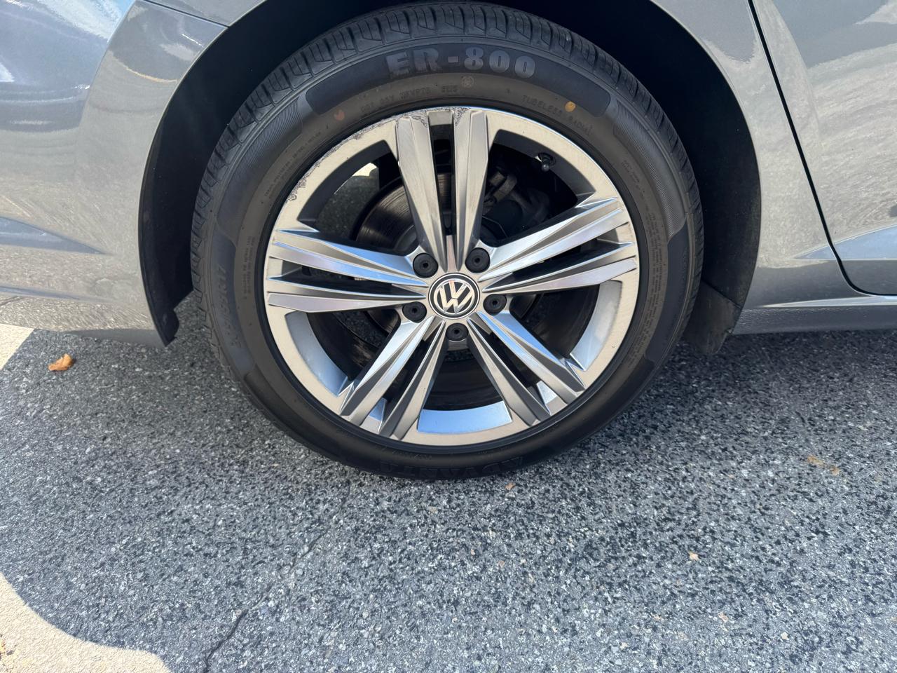 Volkswagen Jetta R-Line Auto w/SULEV 2020