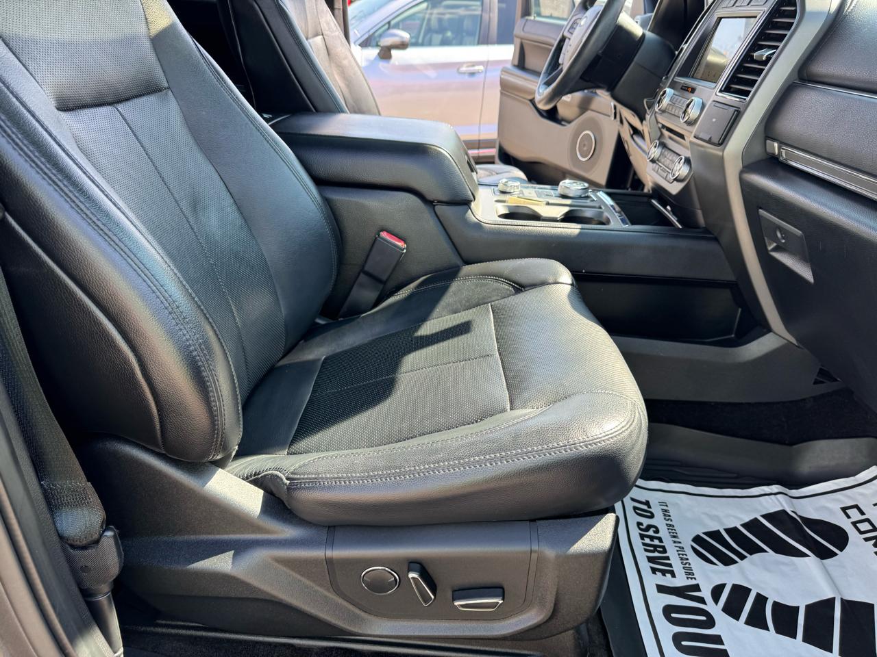 Ford Expedition XLT FX4 Off-Road 4WD 2018