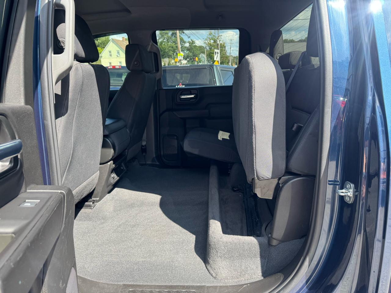 Chevrolet Silverado 2500HD 4WD Crew Cab 159" Custom 2020