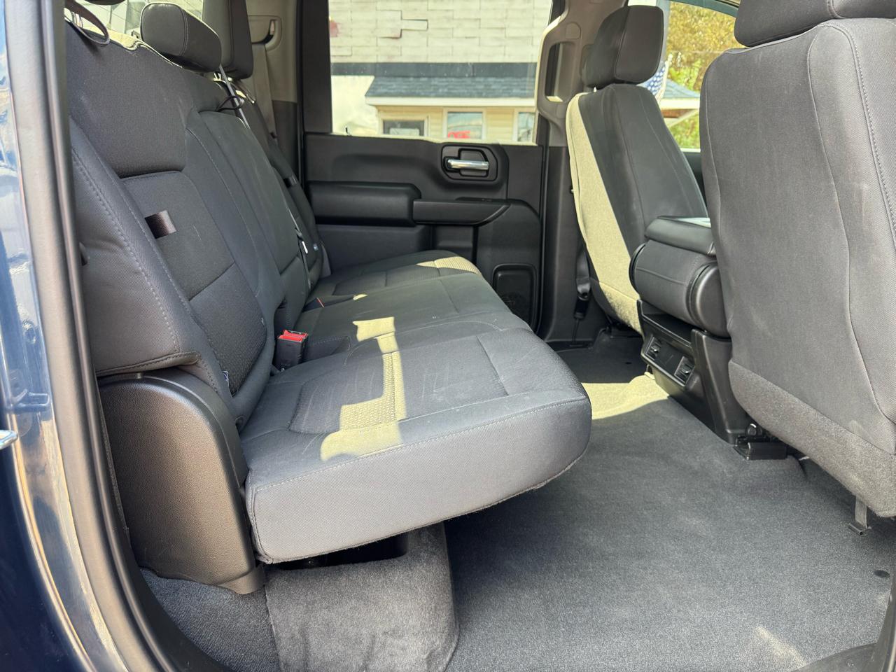 Chevrolet Silverado 2500HD 4WD Crew Cab 159" Custom 2020