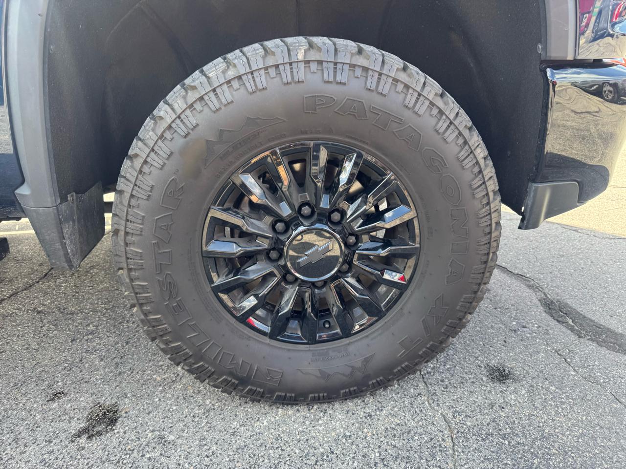 Chevrolet Silverado 2500HD 4WD Crew Cab 159" Custom 2020