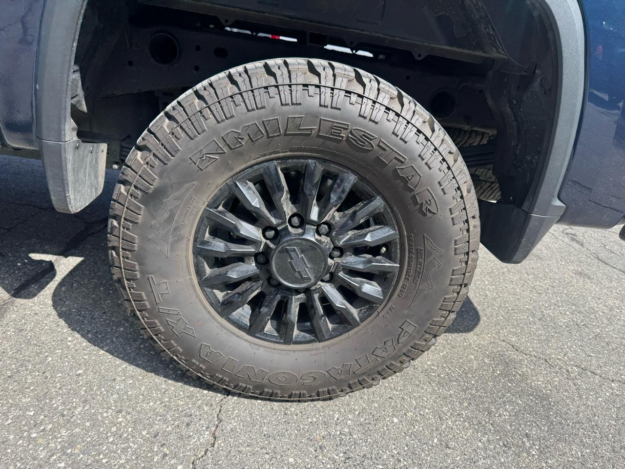 Chevrolet Silverado 2500HD 4WD Crew Cab 159" Custom 2020