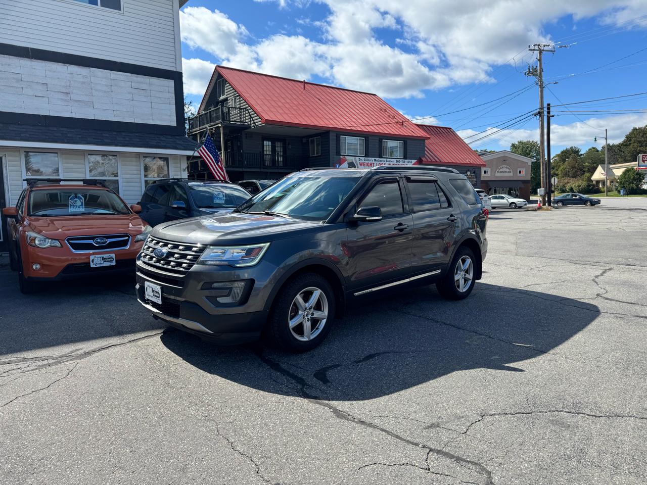 Ford Explorer XLT 4WD 2017