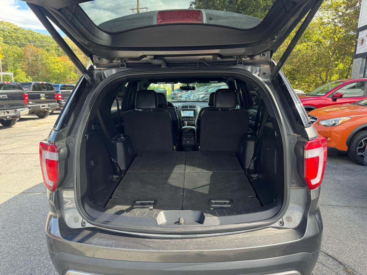Ford Explorer XLT 4WD 2017