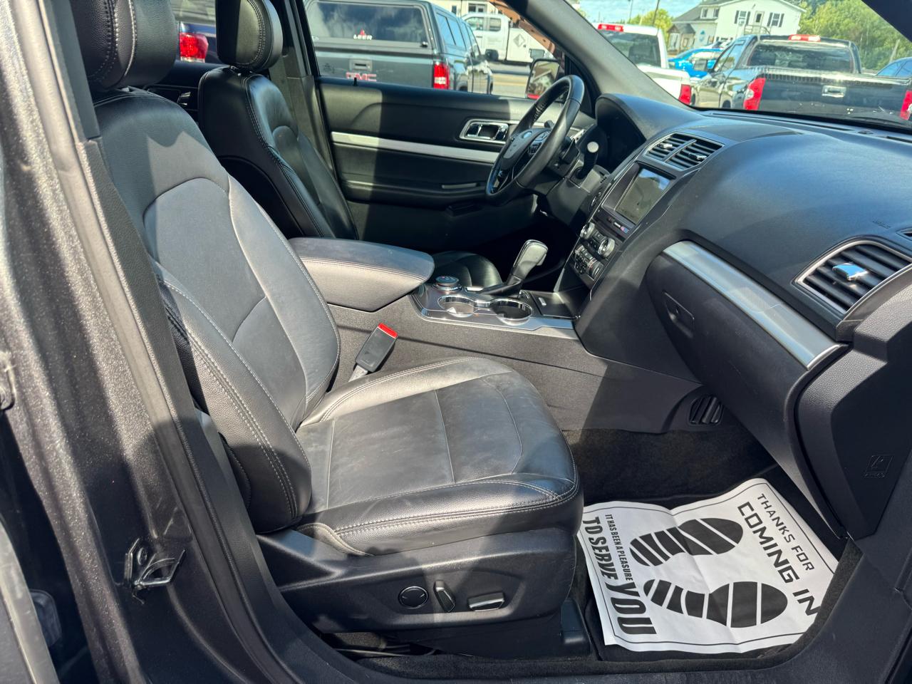 Ford Explorer XLT 4WD 2017