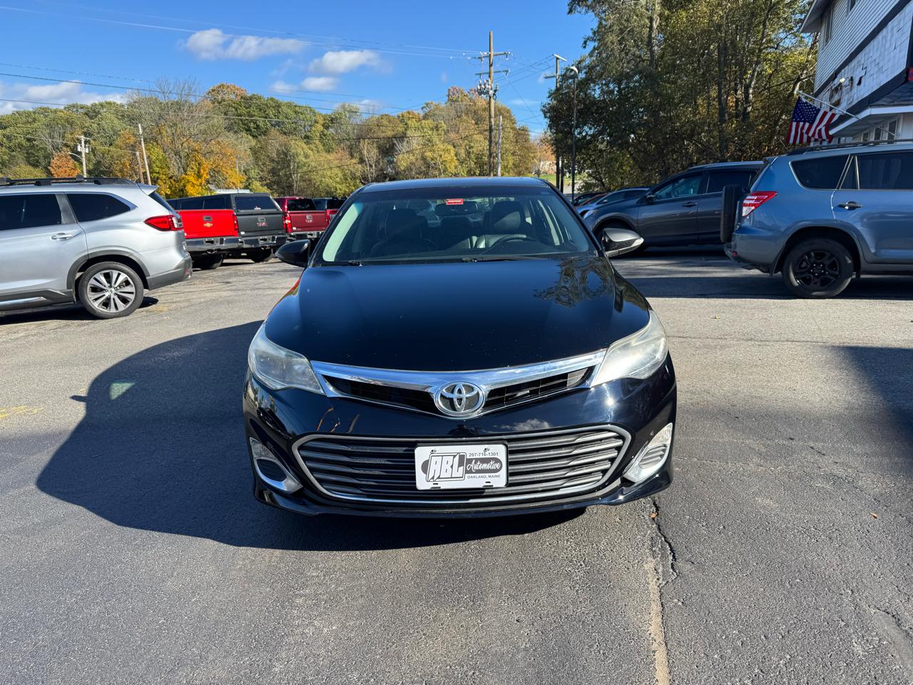 Toyota Avalon photo 3