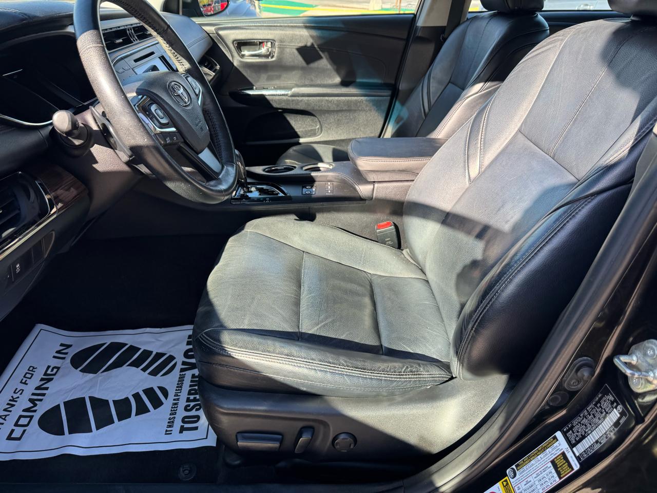 Toyota Avalon photo 7