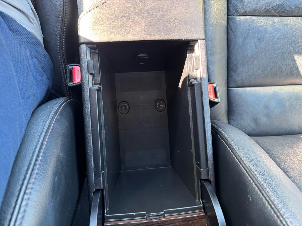 Toyota Avalon photo 17