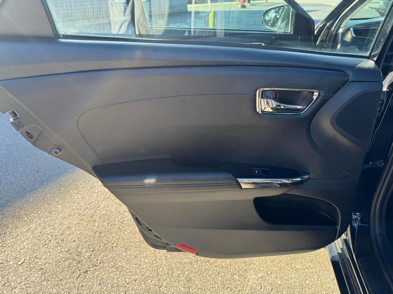 Toyota Avalon photo 18