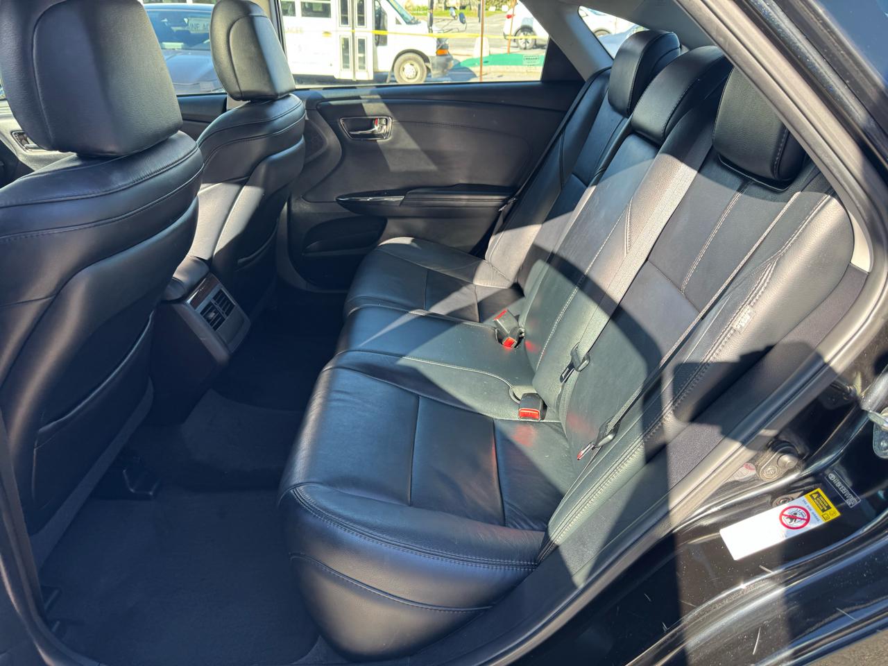 Toyota Avalon photo 19