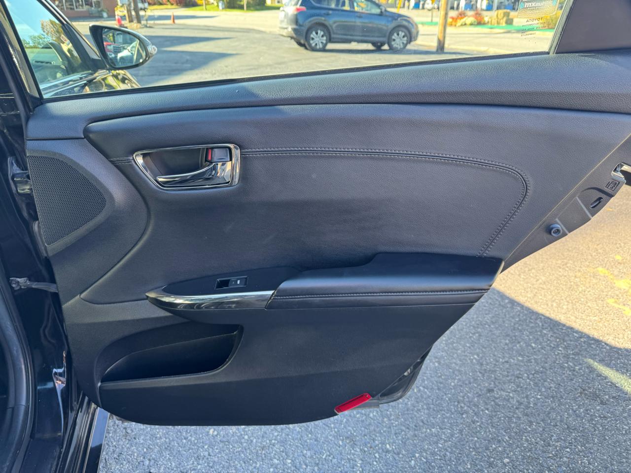 Toyota Avalon photo 21