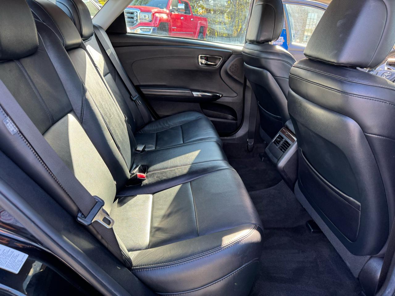 Toyota Avalon photo 22
