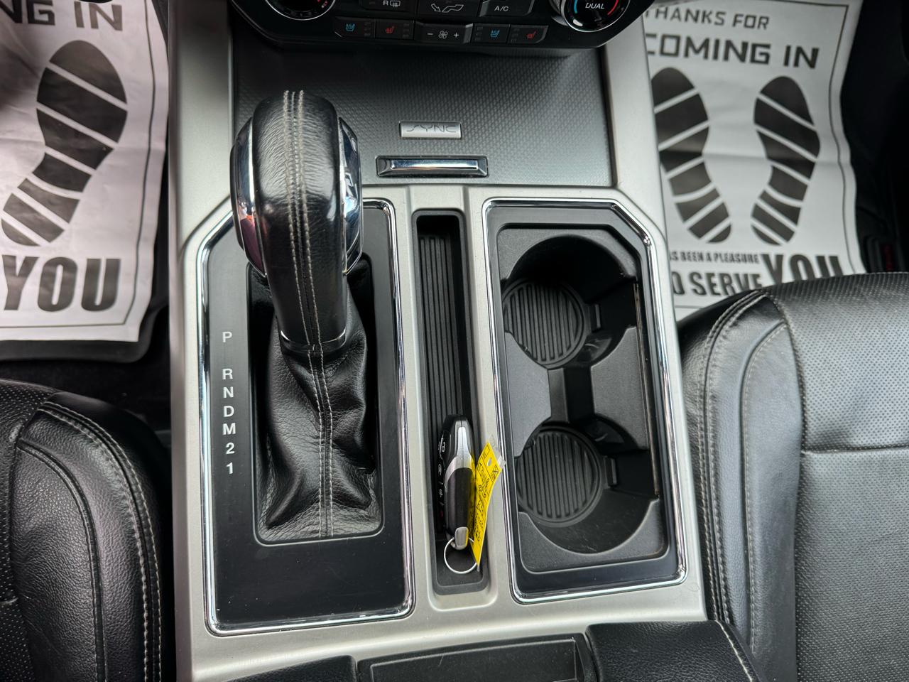 Ford F-150 4WD SuperCrew 145" Lariat 2016
