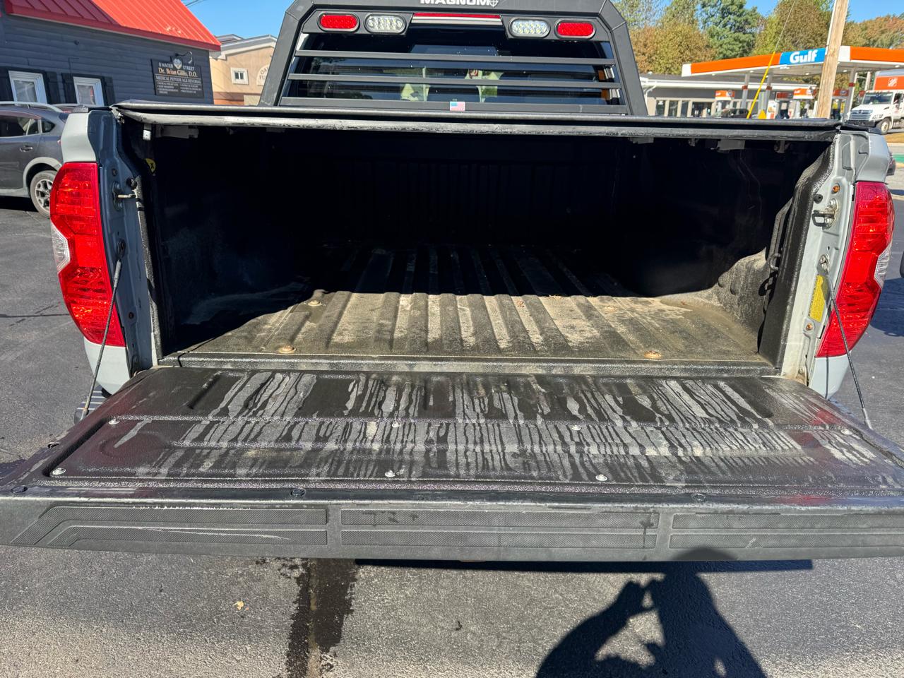 Toyota Tundra 4WD SR5 CrewMax 5.5' Bed 5.7L (Natl) 2020