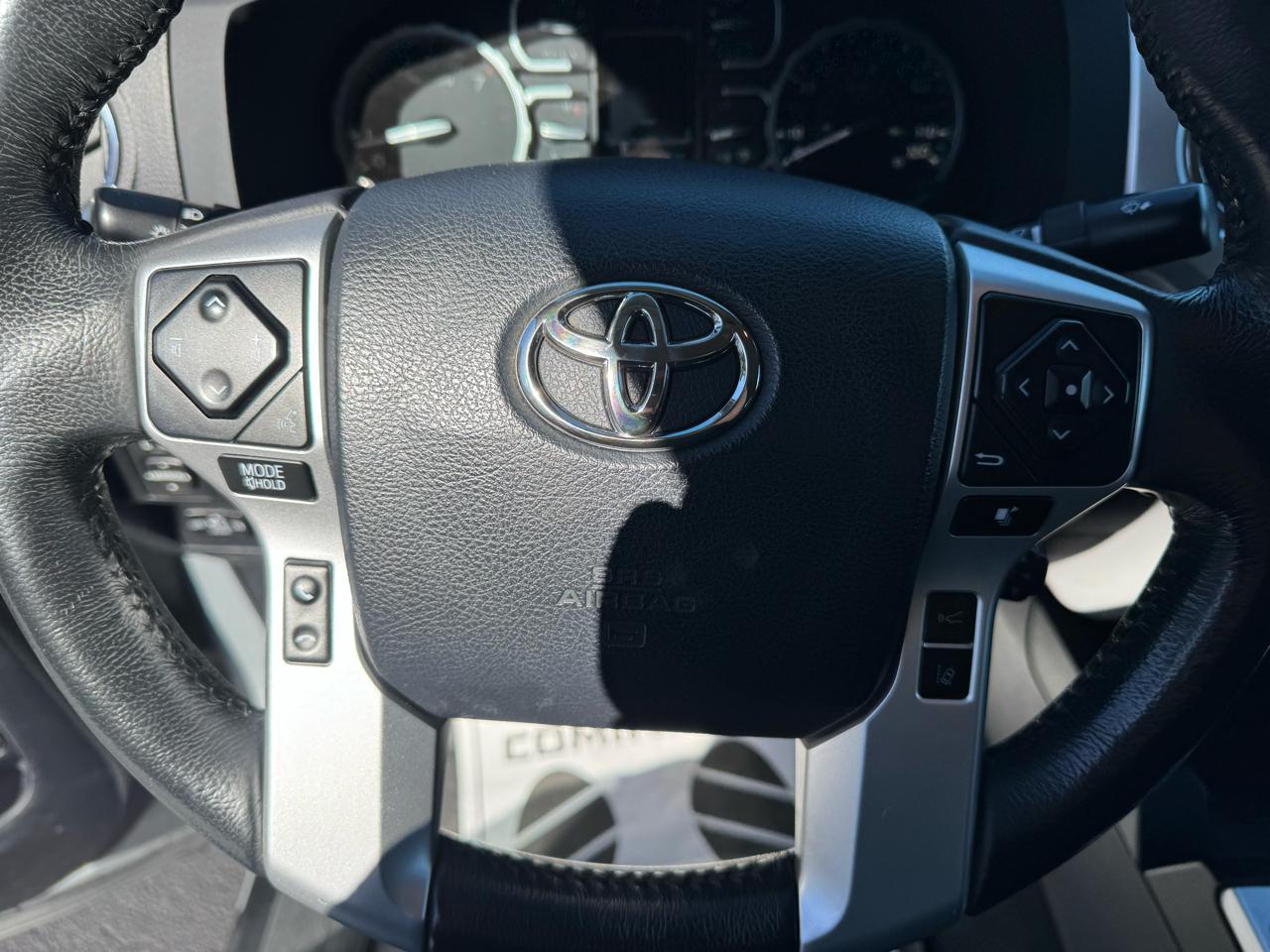 Toyota Tundra 4WD SR5 CrewMax 5.5' Bed 5.7L (Natl) 2020