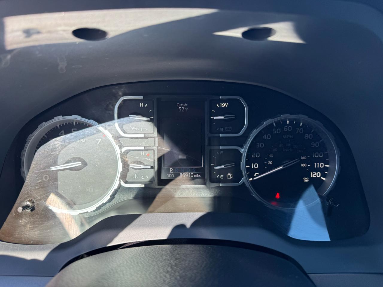 Toyota Tundra 4WD SR5 CrewMax 5.5' Bed 5.7L (Natl) 2020