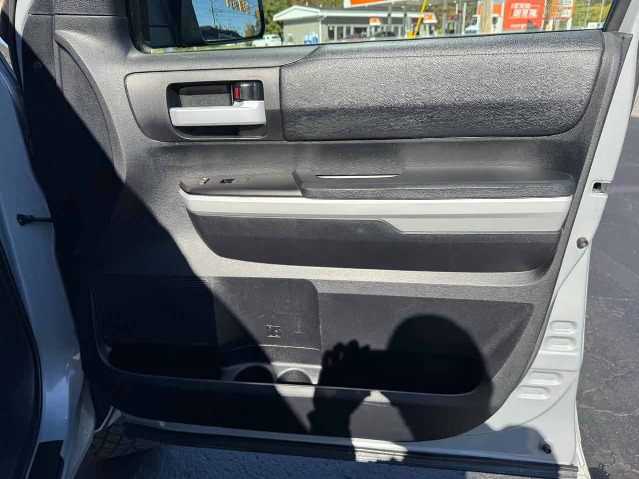 Toyota Tundra 4WD SR5 CrewMax 5.5' Bed 5.7L (Natl) 2020