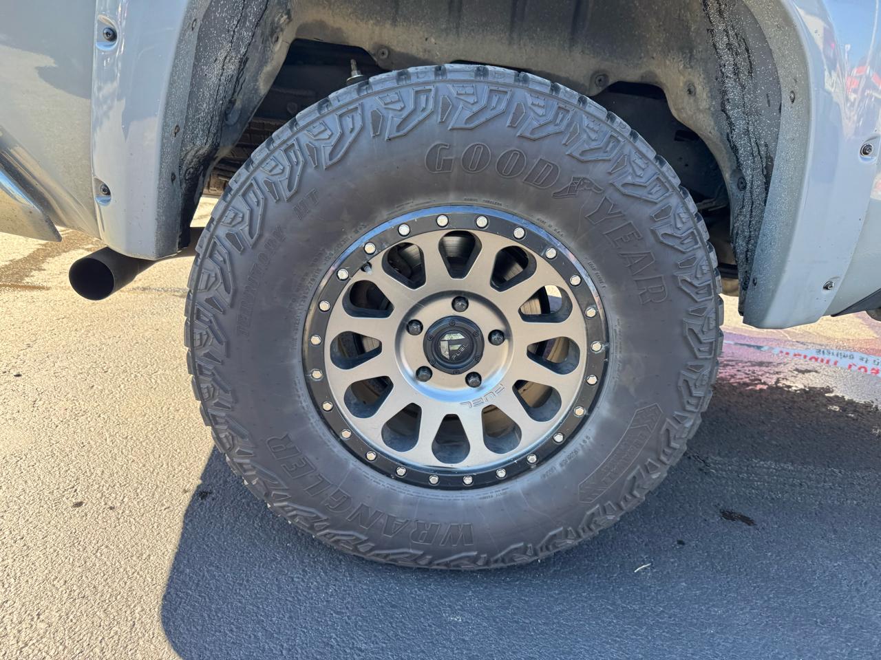 Toyota Tundra 4WD SR5 CrewMax 5.5' Bed 5.7L (Natl) 2020