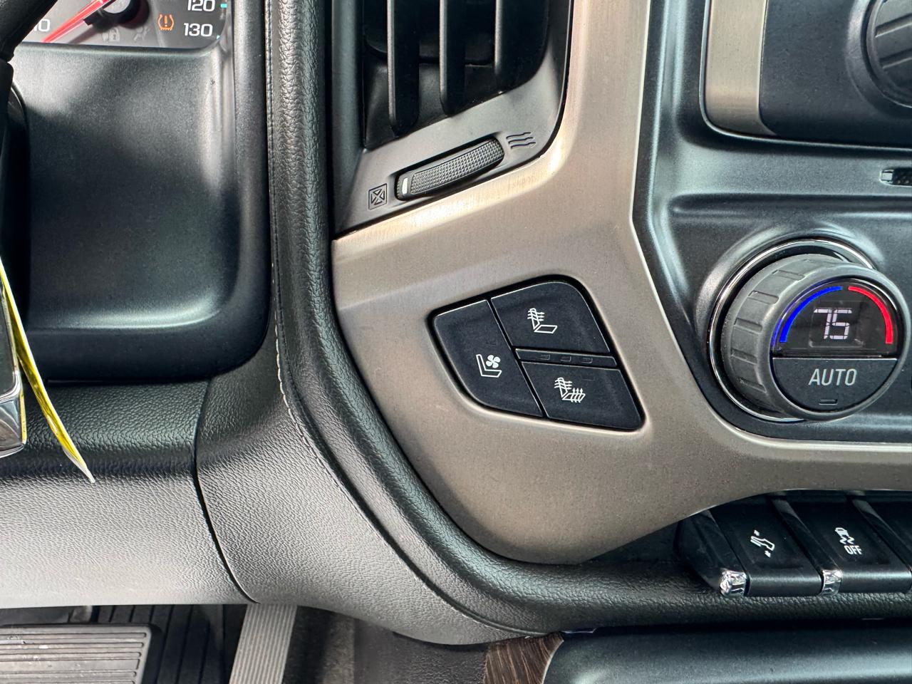 GMC Sierra 1500 4WD Crew Cab 143.5" Denali 2018