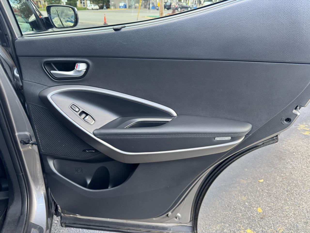 Hyundai Santa Fe Sport photo 26