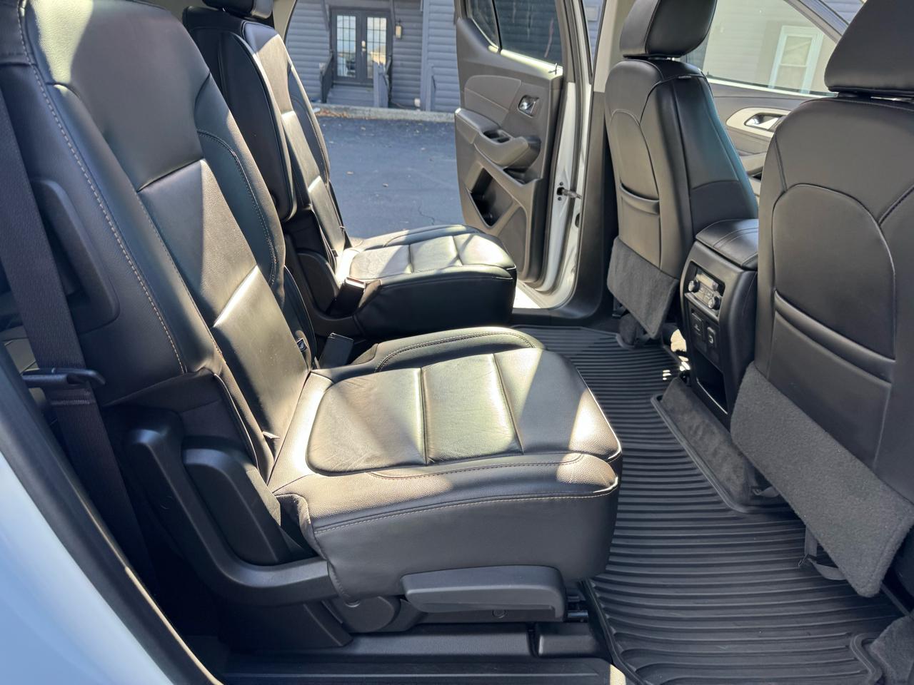 Chevrolet Traverse photo 26