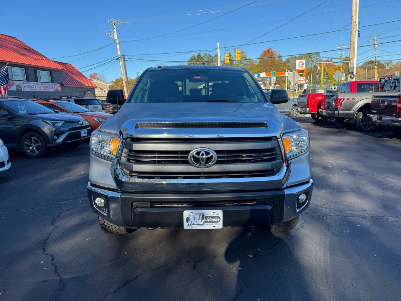 Toyota Tundra 4WD Truck Double Cab 4.6L V8 6-Spd AT SR5 (Natl) 2015