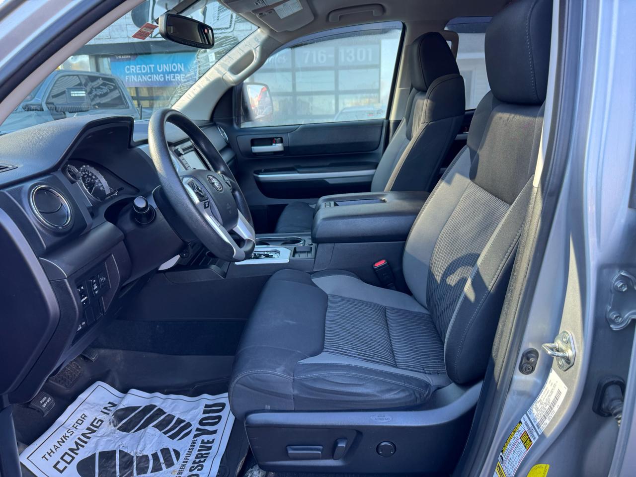 Toyota Tundra 4WD Truck Double Cab 4.6L V8 6-Spd AT SR5 (Natl) 2015