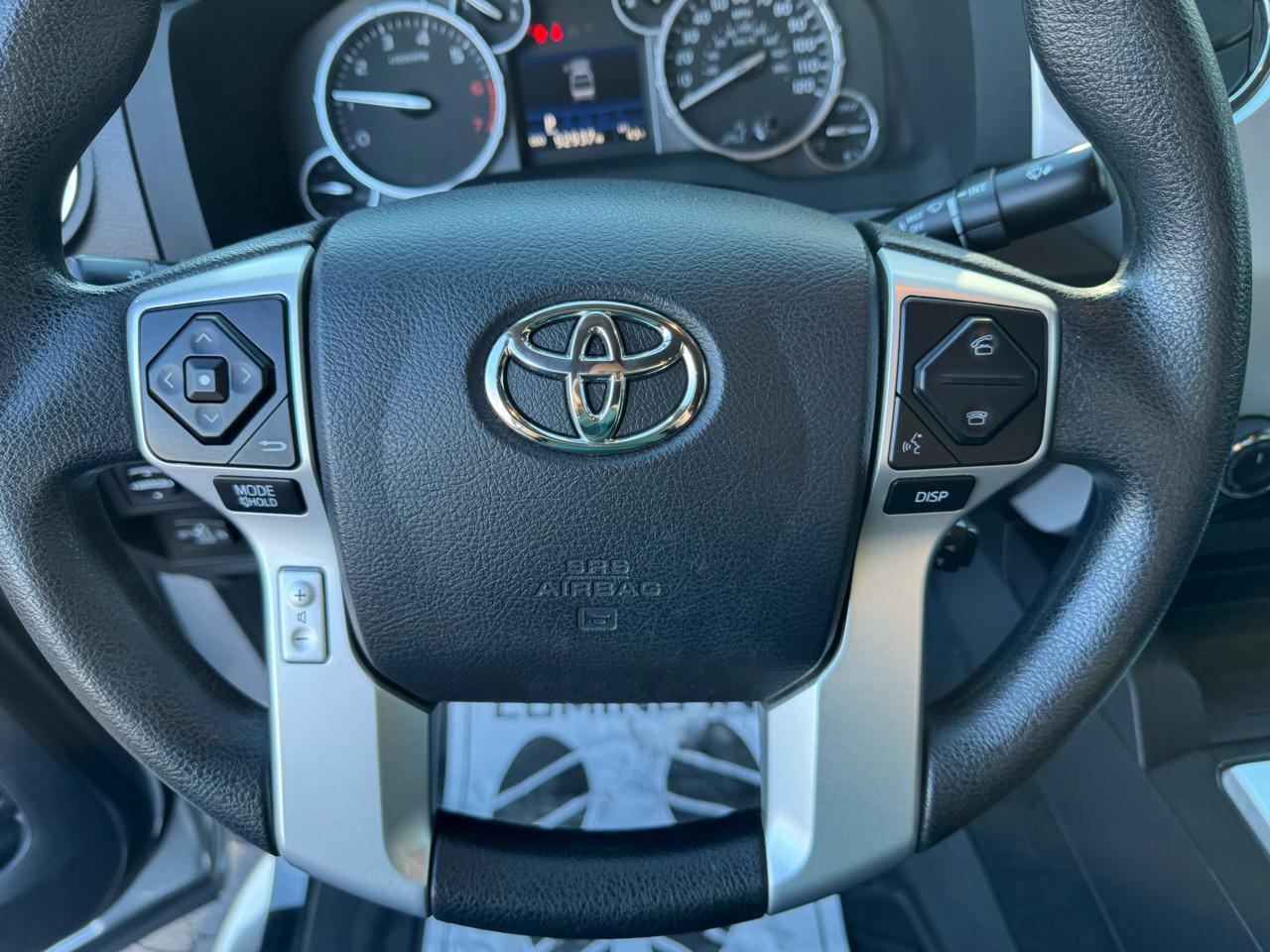 Toyota Tundra 4WD Truck Double Cab 4.6L V8 6-Spd AT SR5 (Natl) 2015