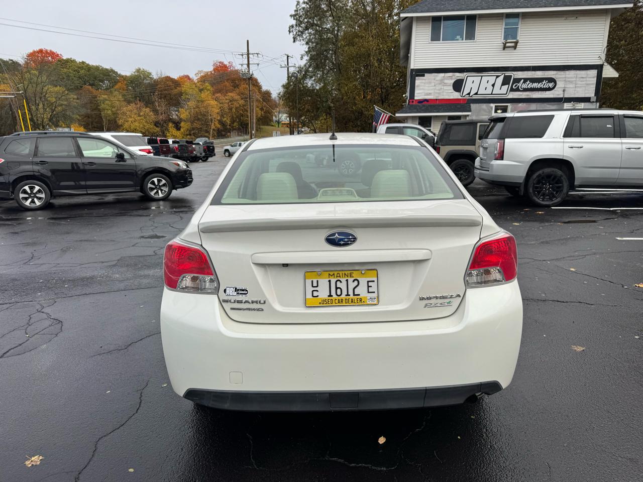 Subaru Impreza Sedan 4dr Man 2.0i 2015