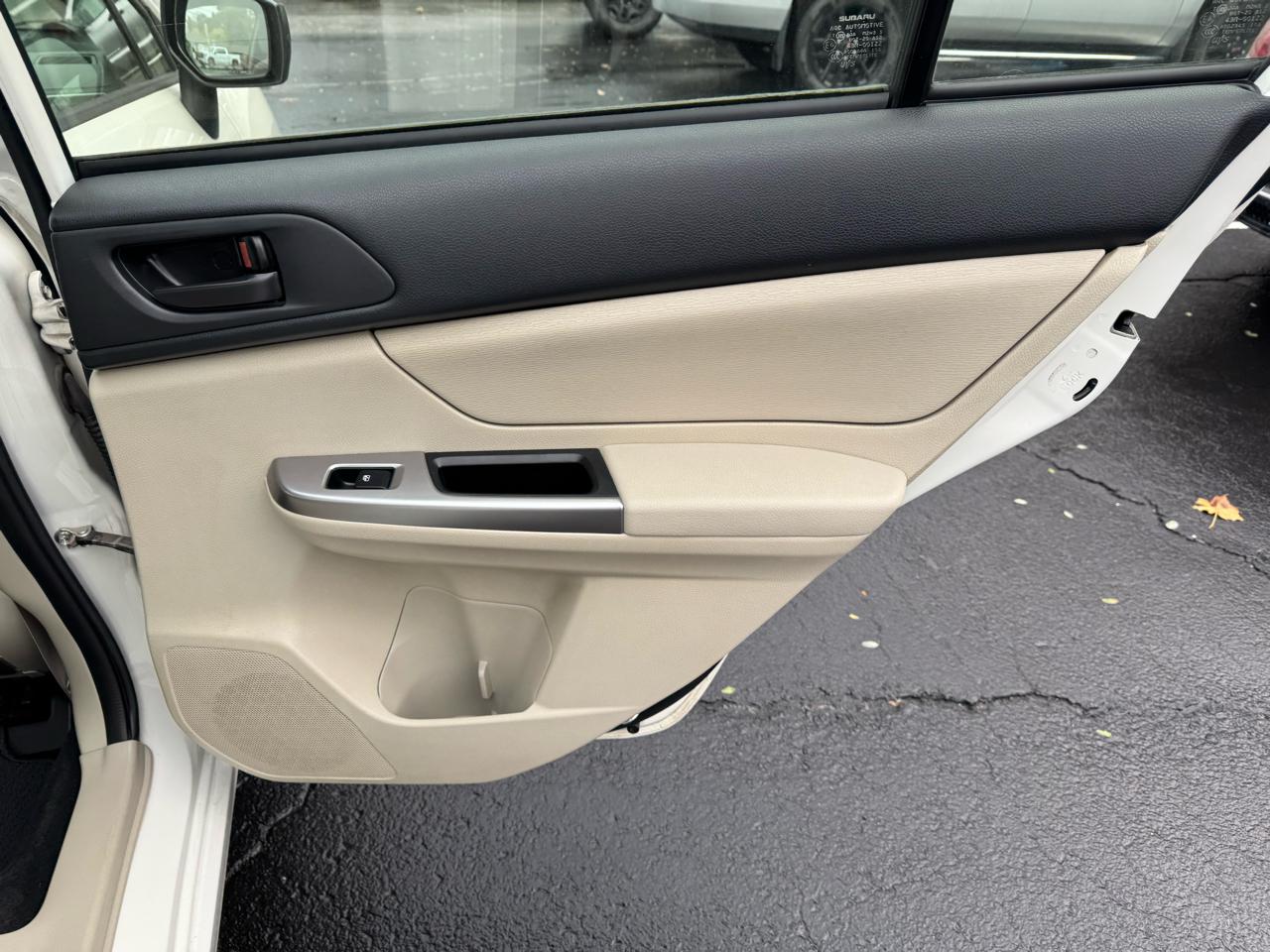 Subaru Impreza Sedan 4dr Man 2.0i 2015