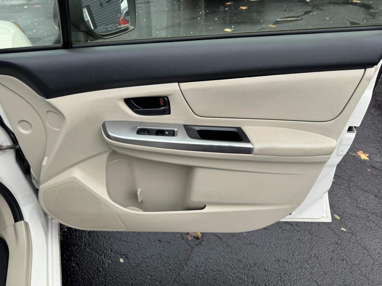 Subaru Impreza Sedan 4dr Man 2.0i 2015