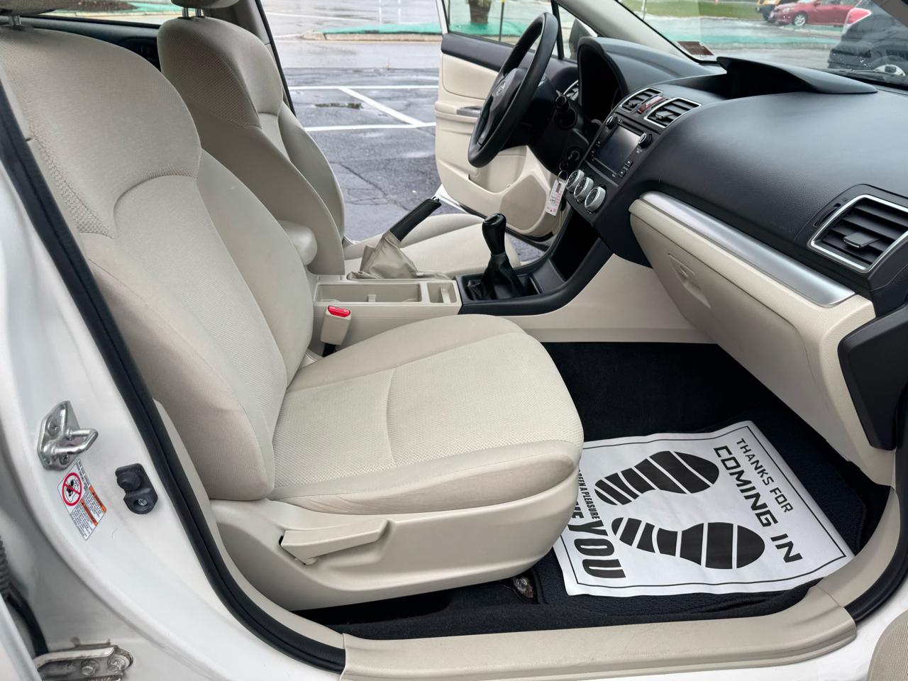 Subaru Impreza Sedan 4dr Man 2.0i 2015