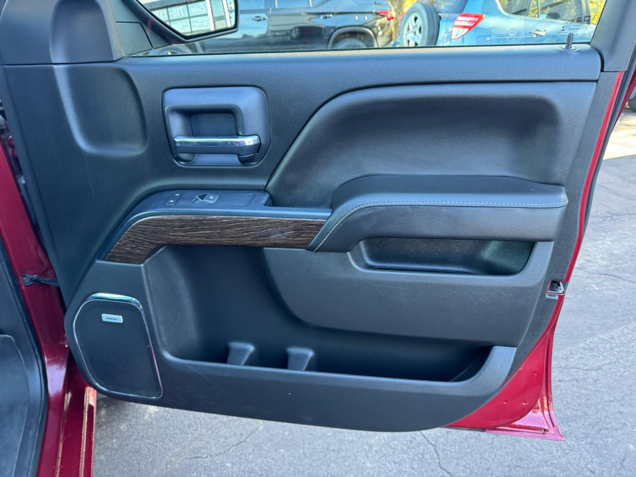 GMC Sierra 1500 4WD Crew Cab 143.5" Denali 2018