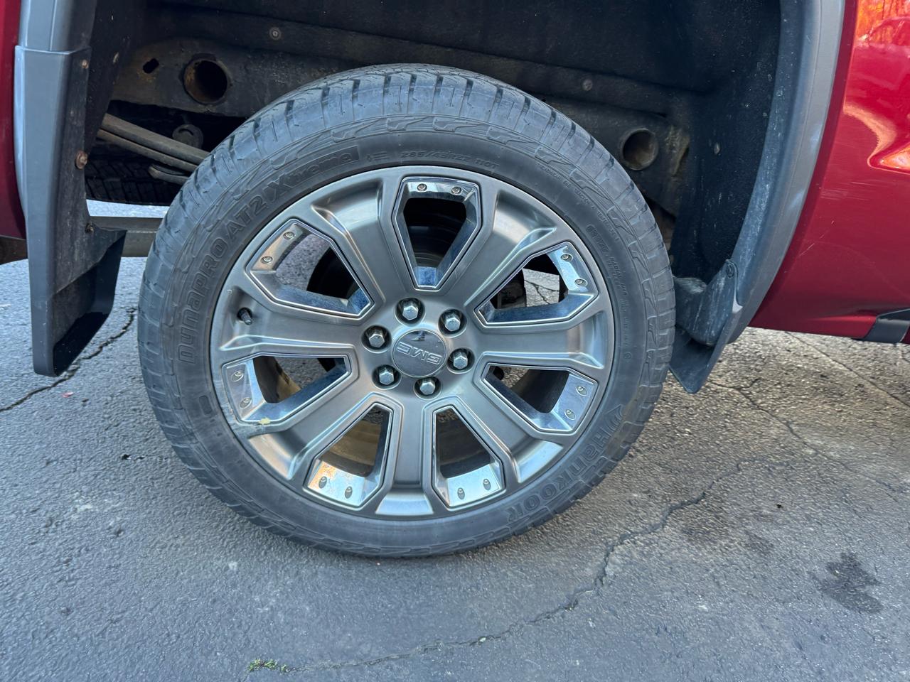 GMC Sierra 1500 4WD Crew Cab 143.5" Denali 2018