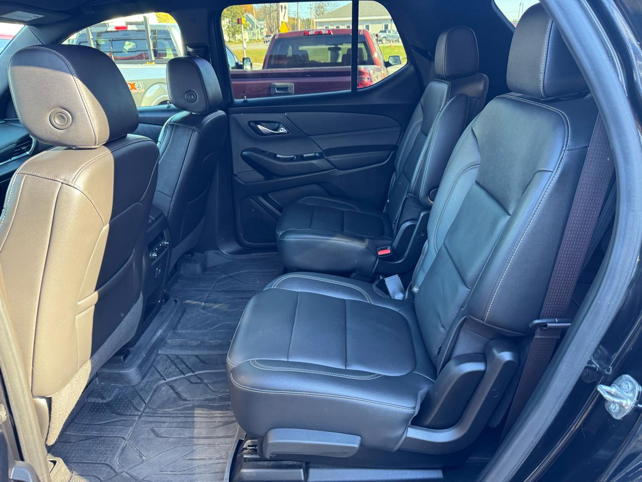 Chevrolet Traverse AWD 4dr LT Leather 2022