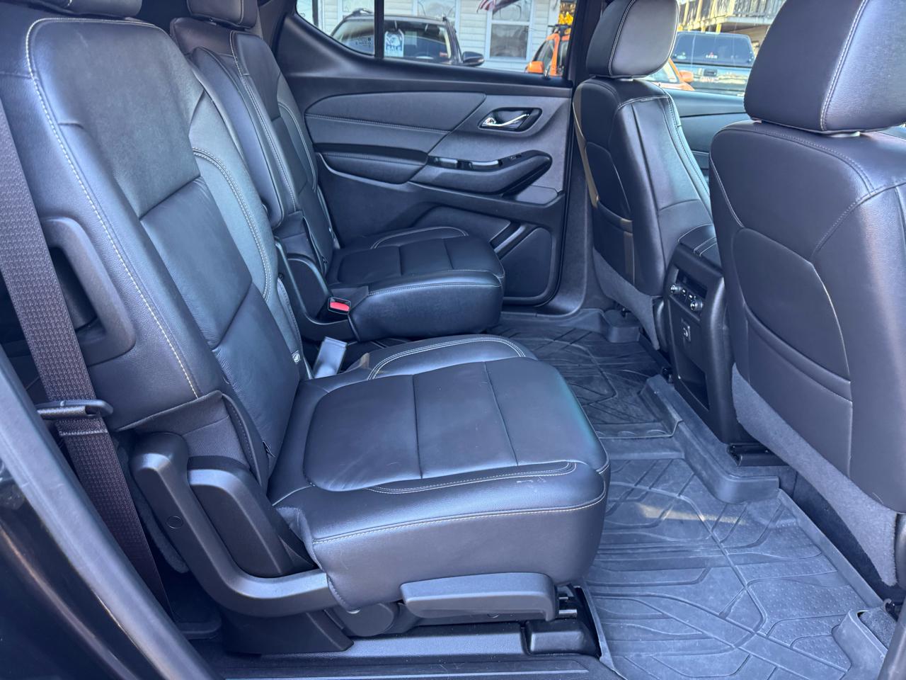 Chevrolet Traverse AWD 4dr LT Leather 2022