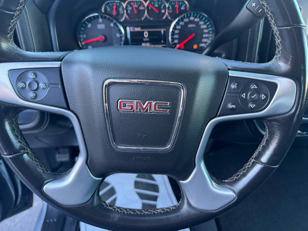 GMC Sierra 1500 4WD Double Cab 143.5" SLE 2018
