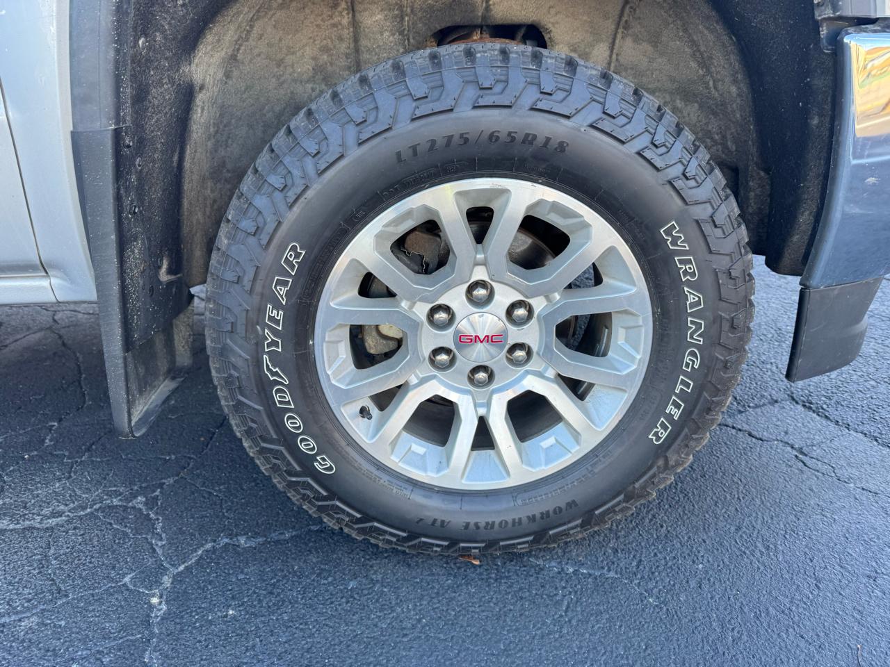 GMC Sierra 1500 4WD Double Cab 143.5" SLE 2018