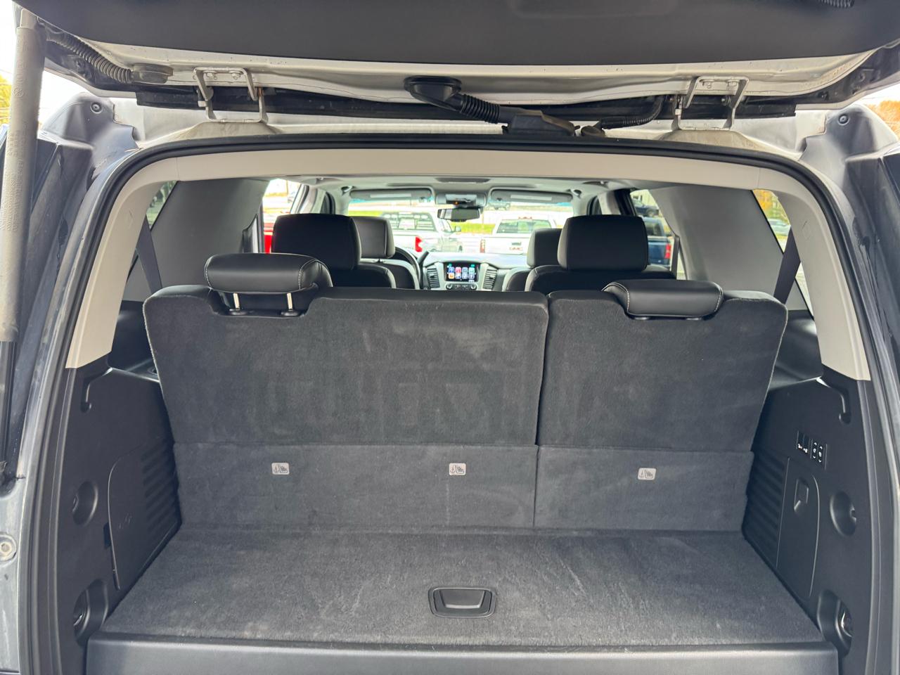 GMC Yukon 4WD 4dr SLT 2017
